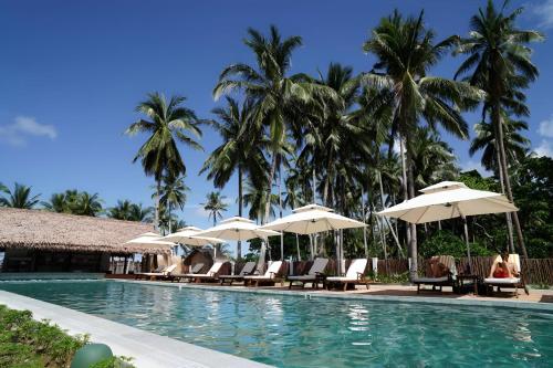 station one beach resort el nido