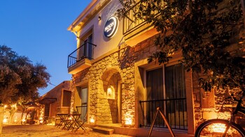moon alacati adults only