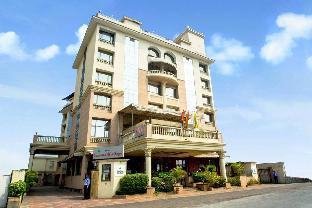 hotel supreme heritage