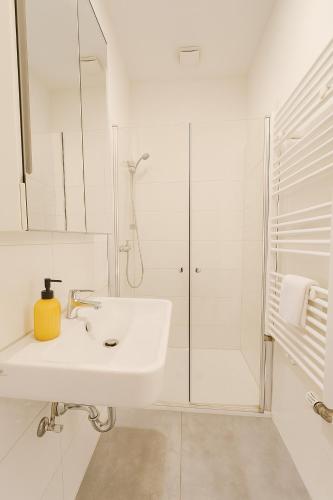 airport messe apartments