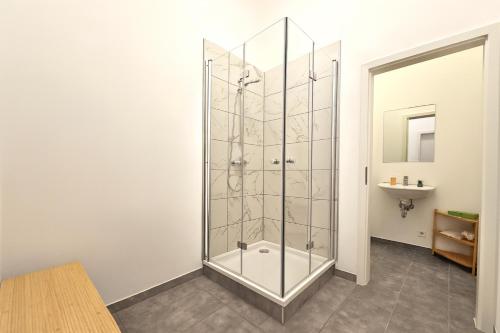 airport messe apartments
