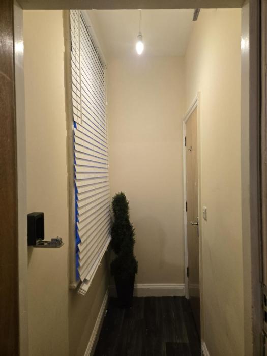 charming wolverhampton apartment with private entrance