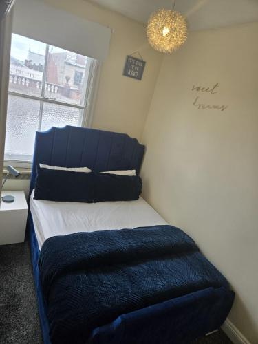 charming wolverhampton apartment with private entrance