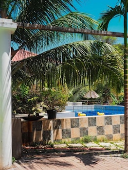 dd villa and serenity cottages