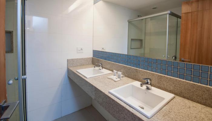 americas granada hotel