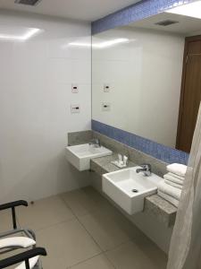 americas granada hotel