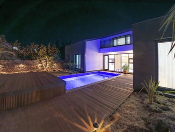 gobajinin private pool villa