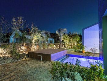 gobajinin private pool villa
