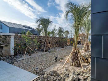 gobajinin private pool villa
