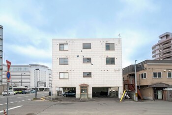 silk court 403