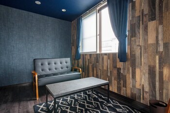 silk court 403