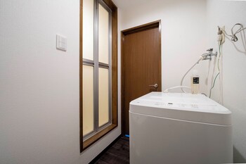 silk court 403