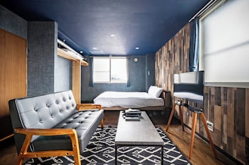 Silk Court 301,,3 star