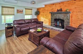 Saddleview Bed & Breakfast,,3 star