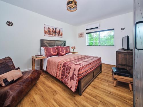 saddleview bed and breakfast