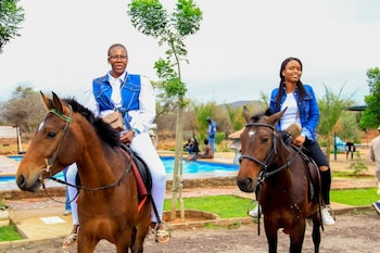 Tlokweng Rose Garden Guesthouse,,4 star