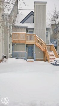 blue mountain collingwood loft condo