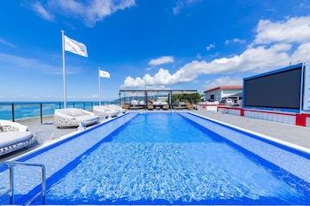 awaj beach club