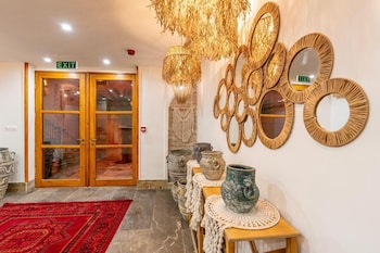 Palm Tbilisi Boutique Hotel,,3 star