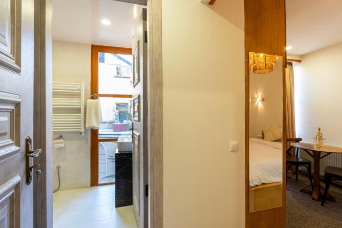 palm tbilisi boutique hotel