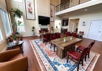 The Inn At Grass Roots Hill,,3 star