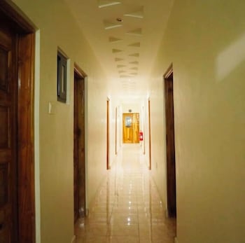 Madora Lodge,,3 star