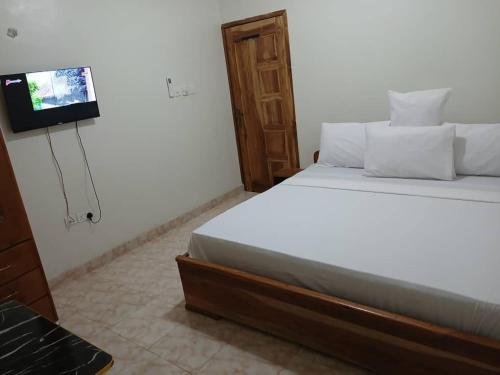 madora lodge
