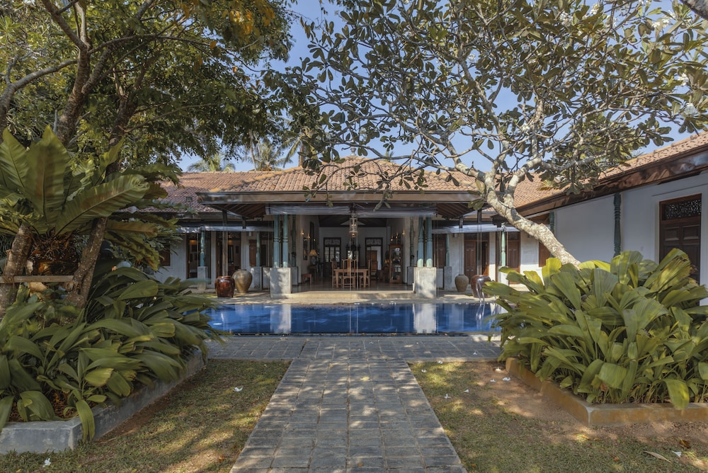 villa republic bentota