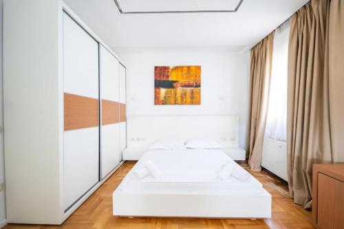 hotel lusini