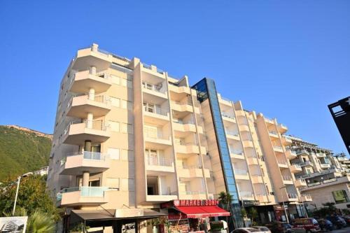 hotel lusini