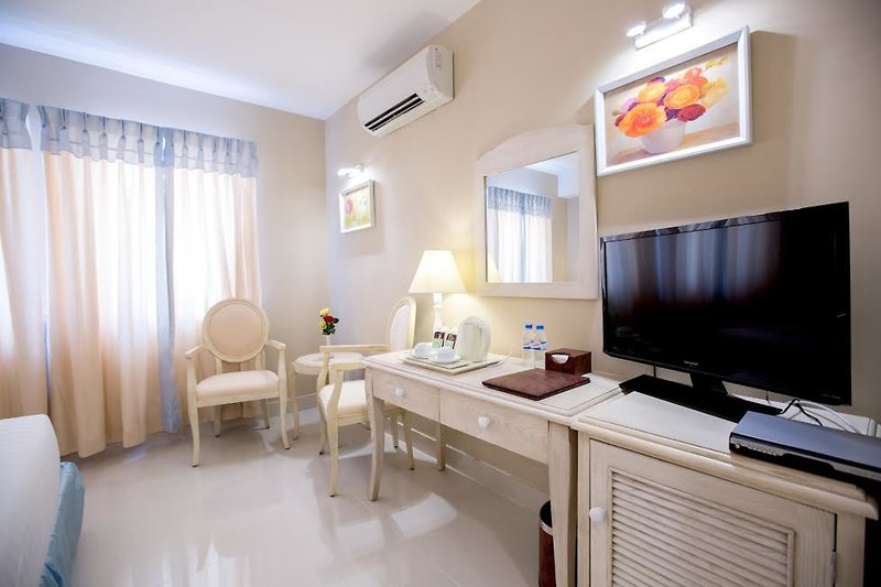 hotel l odeon phu my hung