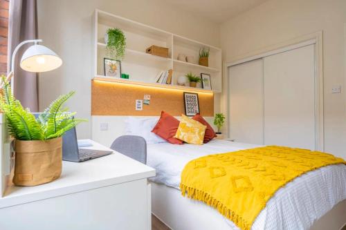 fletcher house in manchester campus accommodation