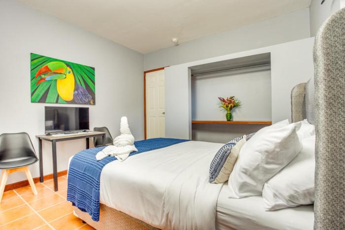 hill garden boutique resort