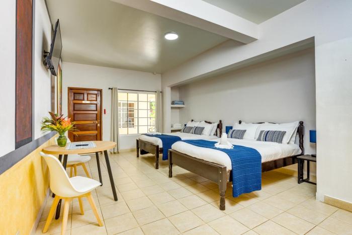 hill garden boutique resort