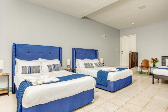 hill garden boutique resort