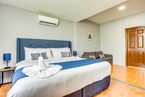 hill garden boutique resort