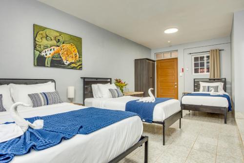 hill garden boutique resort