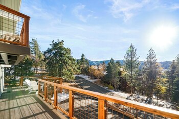 moonridge chalet