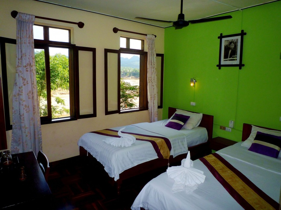 saynamkhan river view