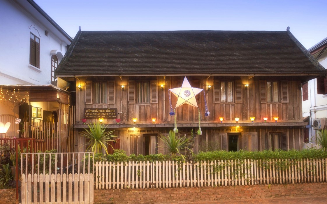 saynamkhan river view