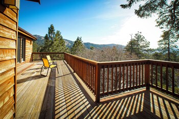 luxury view lodge