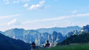 zhangjiajie valley love holiday hotel