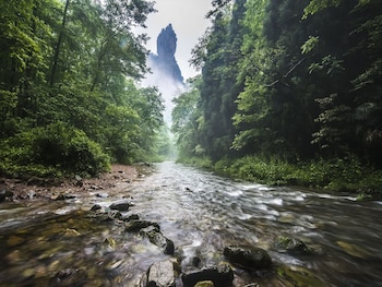zhangjiajie valley love holiday hotel
