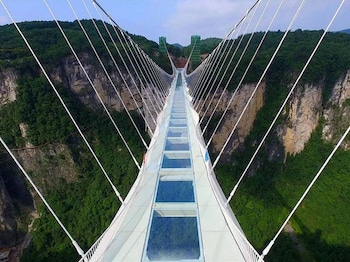 zhangjiajie valley love holiday hotel