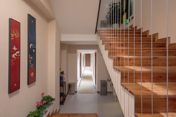 zhangjiajie valley love holiday hotel