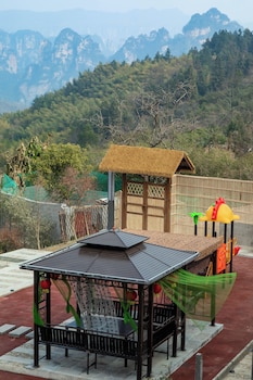 zhangjiajie valley love holiday hotel