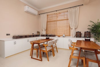 zhangjiajie valley love holiday hotel