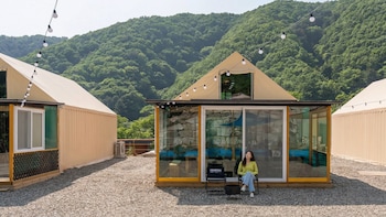 gapyeong castra glamping