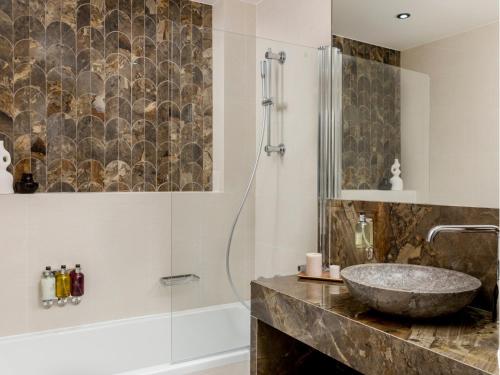 merveil luxury suites marais caire i ii