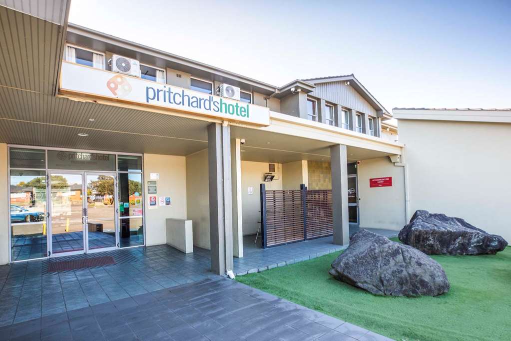 Nightcap At Pritchards Hotel,Greater Western Sydney>>Cabramatta,4 star